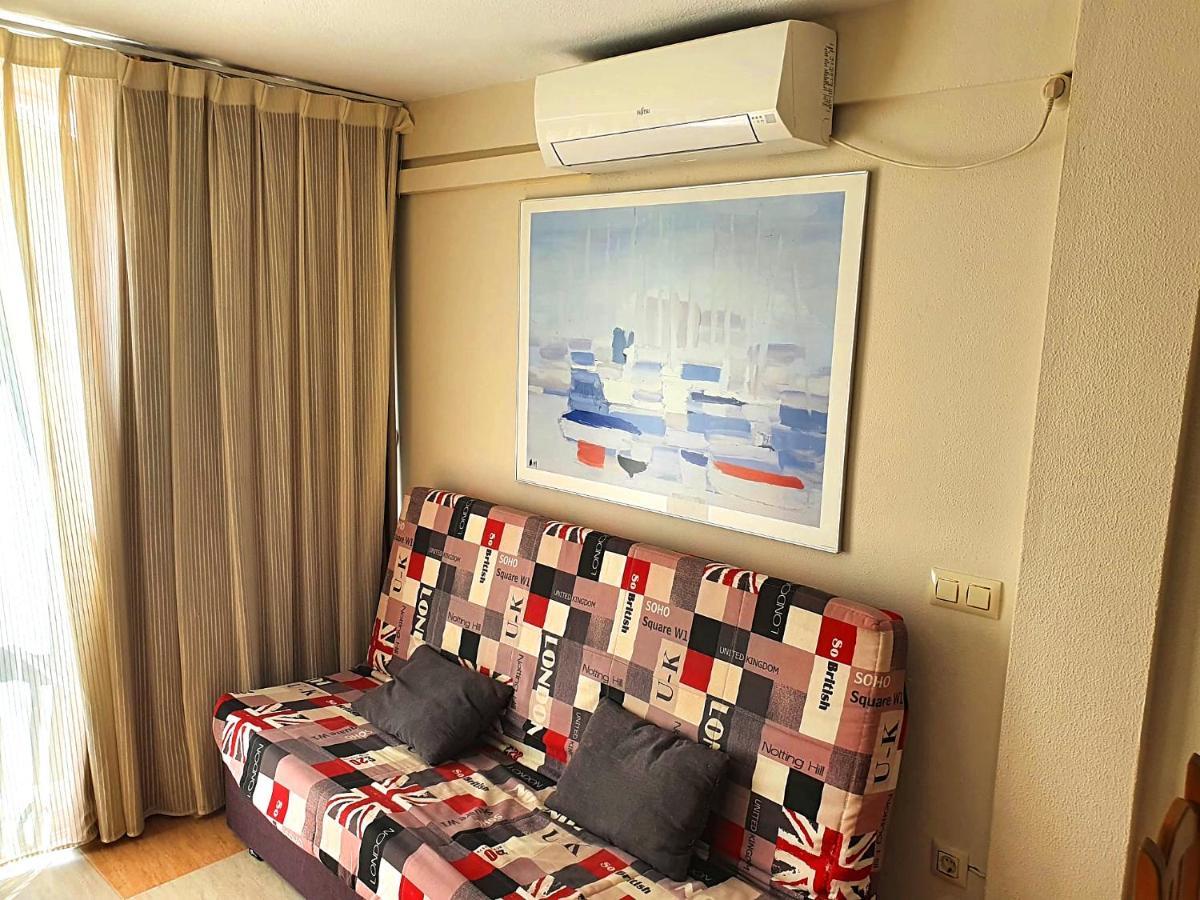 Apartamento Un Dormitorio En Benidorm Esterno foto