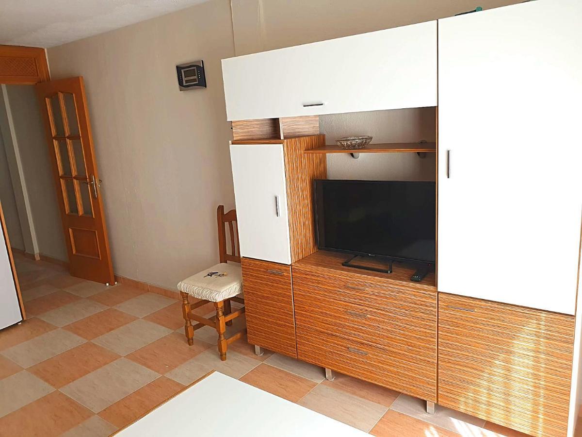 Apartamento Un Dormitorio En Benidorm Esterno foto