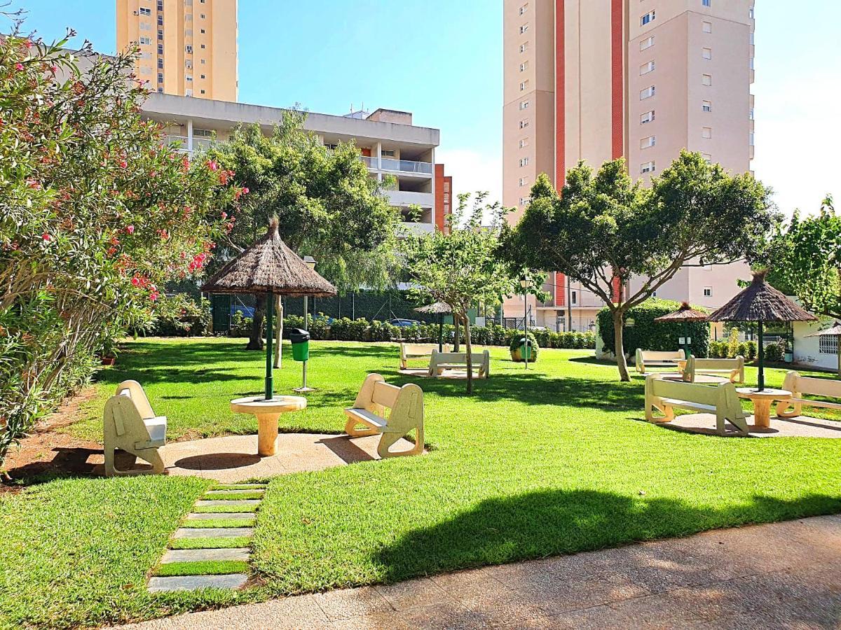 Apartamento Un Dormitorio En Benidorm Esterno foto