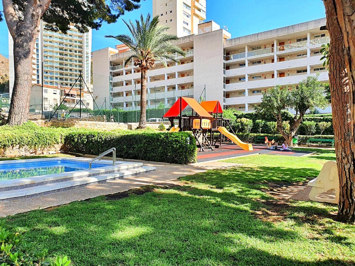 Apartamento Un Dormitorio En Benidorm Esterno foto
